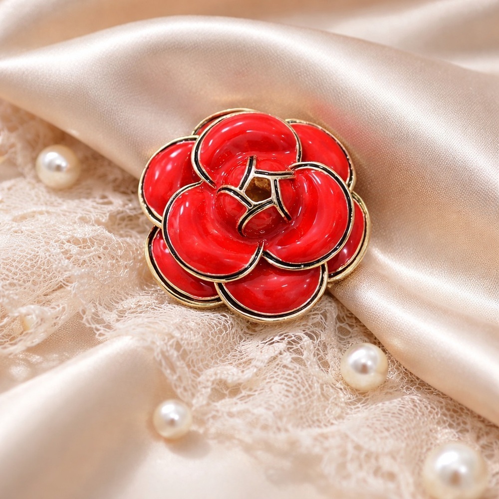 Vintage inspired rose brooch